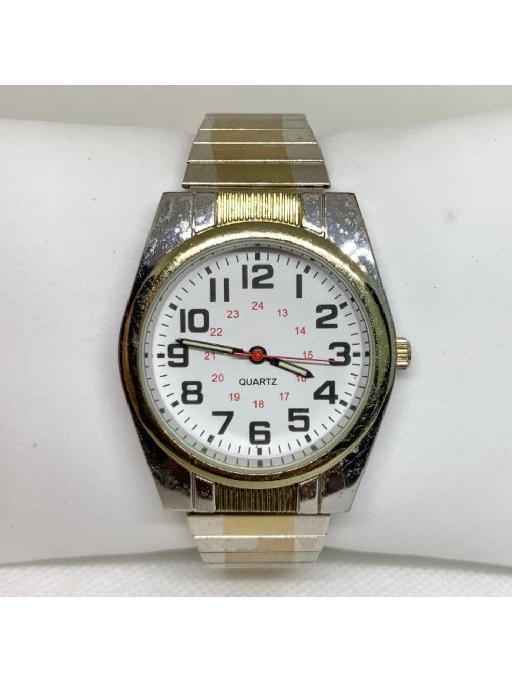 Vintage Accutime corp men’s watch two tone 36mm white dial quartz 7” running